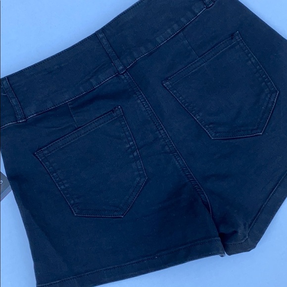 G by Guess Tania High-Rise Shorts - Picture 6 of 7